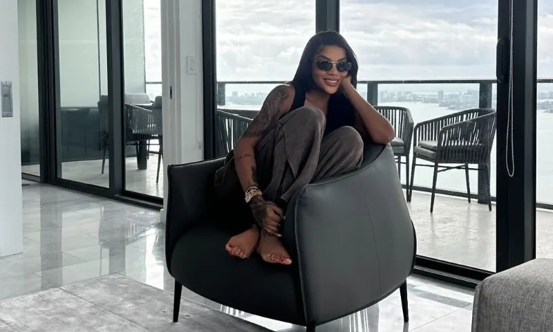 Imagem ilustrativa da imagem Ludmilla compra apartamento em Miami com vista para o mar; veja vídeo