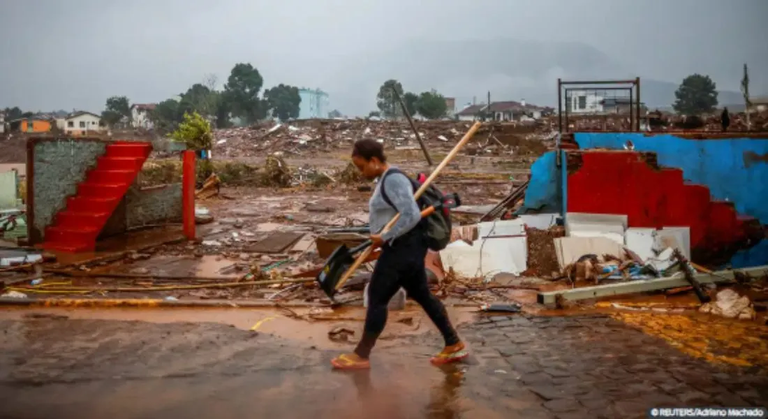 Imagem ilustrativa da imagem Mais de 100 mil casas são destruídas ou danificadas no RS: prejuízo é de R$ 4,5 bi