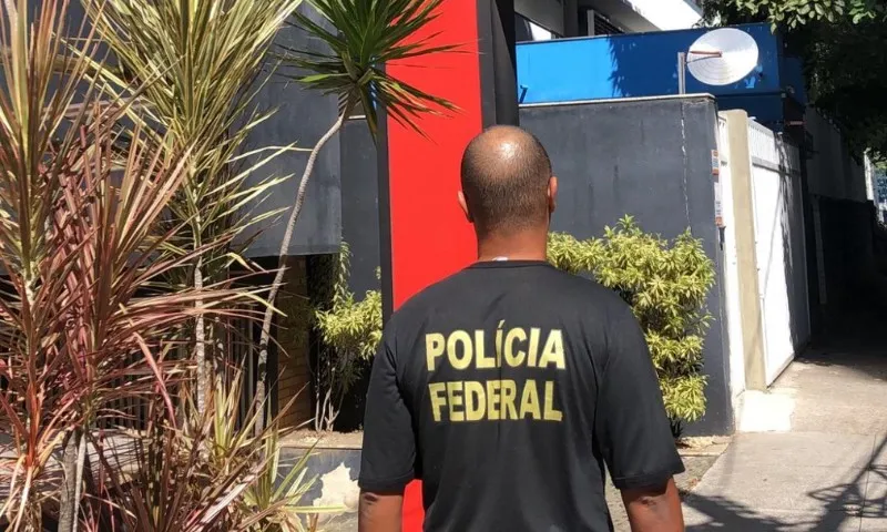 Imagem ilustrativa da imagem Operação da Polícia Federal fecha 14 empresas de segurança privada do ES