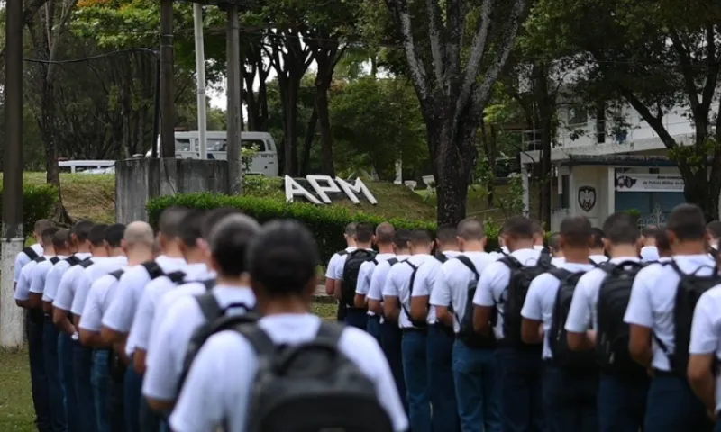 Imagem ilustrativa da imagem Polícia Militar publica edital e convoca candidatos para exames de saúde