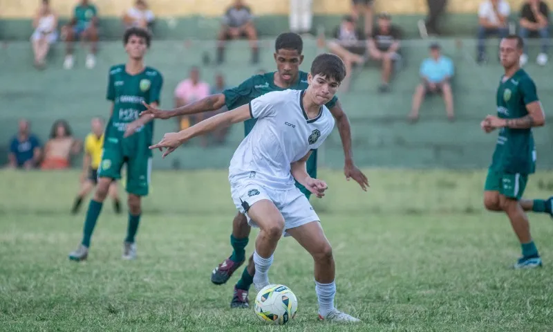 Imagem ilustrativa da imagem Porto e Rio Branco decidem título do Capixabão sub-20 neste sábado