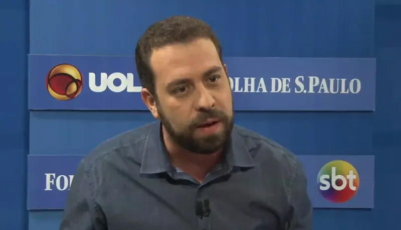 Imagem ilustrativa da imagem 'Farsa foi desmontada', diz Boulos sobre Marçal acusá-lo de uso de cocaína