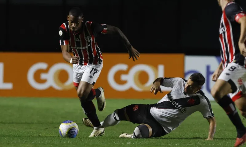 Imagem ilustrativa da imagem São Paulo recebe folga após goleada sofrida para o Vasco