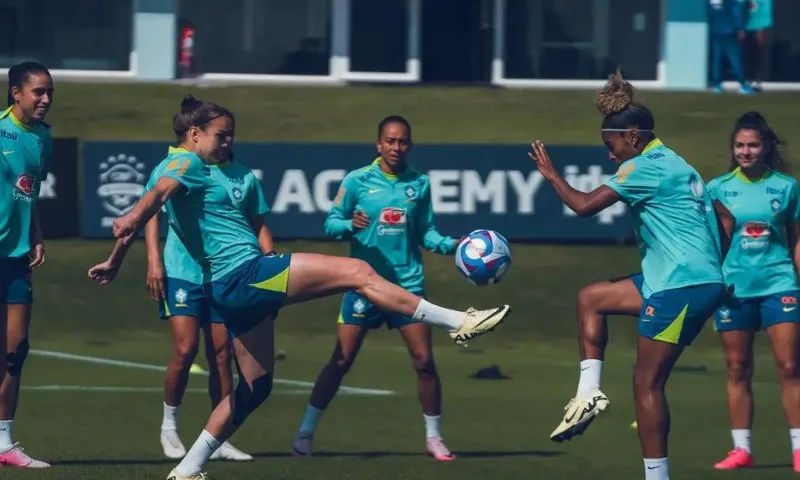 Imagem ilustrativa da imagem Seleção feminina entra em reta final de preparação para Paris