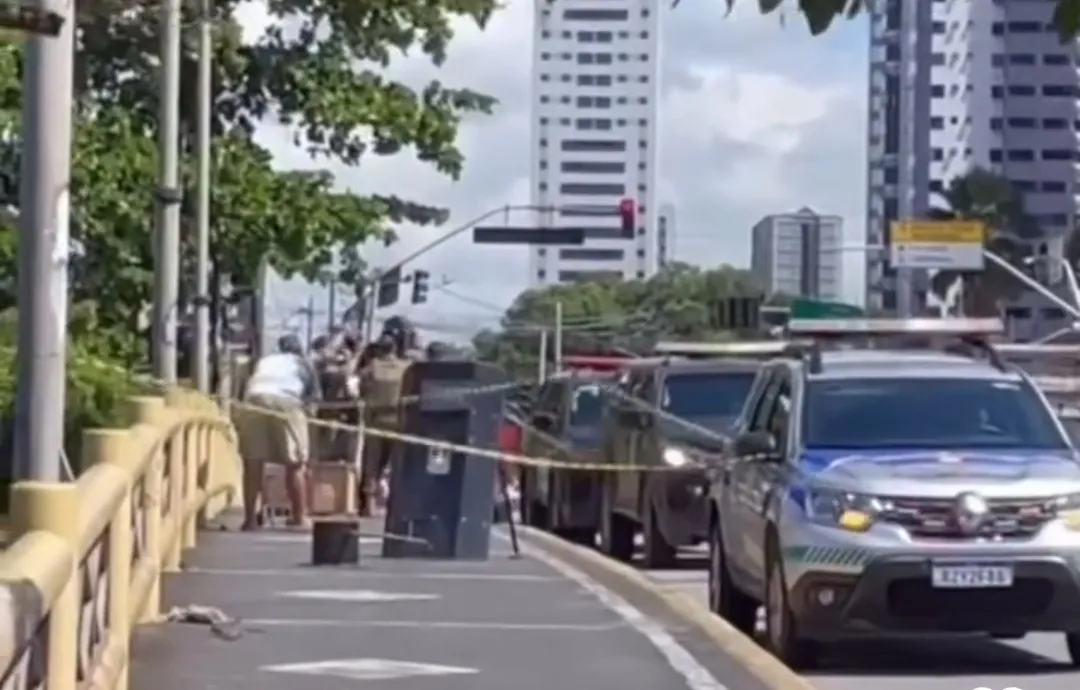 Imagem ilustrativa da imagem Suposta bomba na ponte da Capunga altera trânsito na Madalena