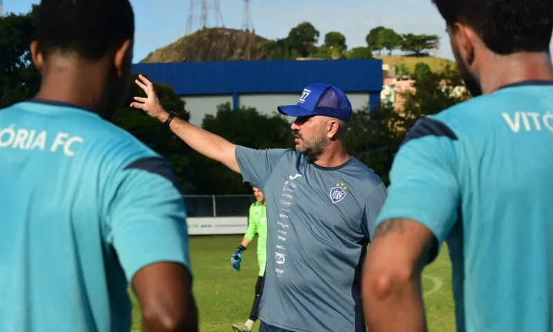 Imagem ilustrativa da imagem Copa ES: Vitória joga para voltar a vencer