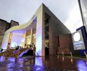 Imagem ilustrativa da imagem Alepe aprova folgas extras ou bônus financeiro a servidores do alto escalão da Casa