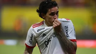 Imagem ilustrativa da imagem Pedro vê fala de Filipe Luís como agressiva e se explica a elenco do Flamengo