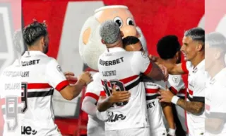 Imagem ilustrativa da imagem São Paulo vence Criciúma e afasta crise em jogo com recorde e falha bizarra