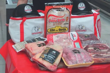Imagem ilustrativa da imagem A Tribuna vai sortear 10 kits de churrasco: cupons a partir deste sábado