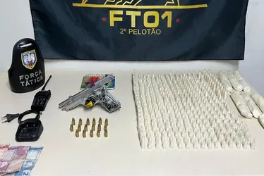 Imagem ilustrativa da imagem Adolescente é apreendido com mais de 300 pinos de cocaína em Vitória