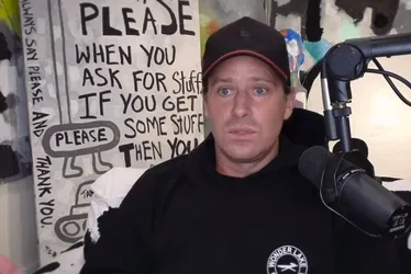Imagem ilustrativa da imagem Armie Hammer é 'grato' por acusações de canibalismo; entenda