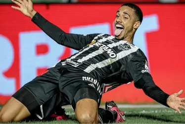 Imagem ilustrativa da imagem Atlético-MG marca no último lance e desencanta no Brasileirão
