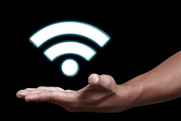 
          Imagem ilustrativa da imagem Autorização para usar benefício bilionário para conectar escolas
          