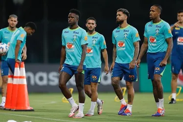 Imagem ilustrativa da imagem Jogadores pedem calma, mas não escondem decepção com desempenho da seleção