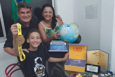 Imagem ilustrativa da imagem Campeão de Matemática, de 12 anos, em “missão” especial na Nasa