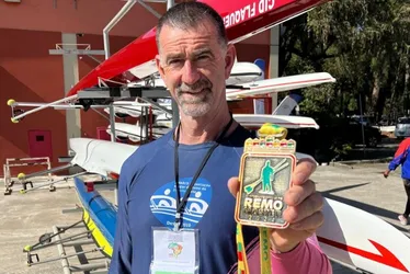 Imagem ilustrativa da imagem Capixaba é campeão brasileiro master de remo