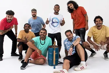 Imagem ilustrativa da imagem Casaca canta 20 anos de sucessos hoje