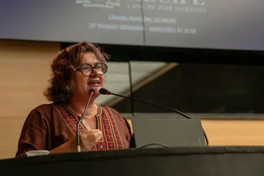 Imagem ilustrativa da imagem Cida Pedrosa critica autoridades que amenizaram crime de racismo no Recife