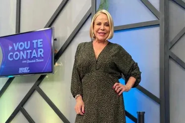 Imagem ilustrativa da imagem Claudete Troiano deixa de apresentar programa na RedeTV! após passar mal ao vivo