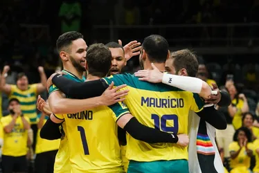 Imagem ilustrativa da imagem Com bela atuação, seleção masculina derrota Sérvia na Liga das Nações de Vôlei