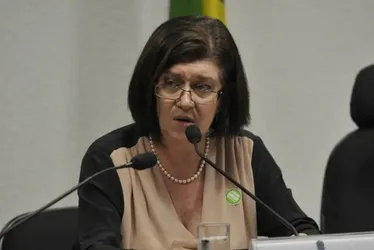 Imagem ilustrativa da imagem Magda Chambriard é aprovada por comitê para assumir presidência da Petrobras