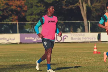 Imagem ilustrativa da imagem Copa ES: Capitão do Vitória Abuda projeta clássico contra o Rio Branco