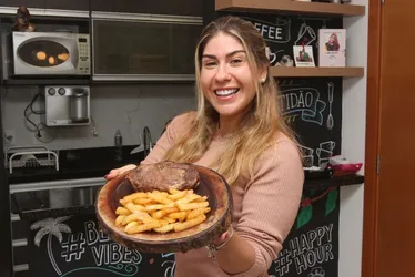 Imagem ilustrativa da imagem Edição de A Tribuna desta terça-feira traz cupom em dose dupla para kit churrasco
