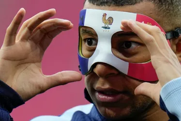 Imagem ilustrativa da imagem "Fracasso", diz Mbappé sobre as próprias atuações na Eurocopa