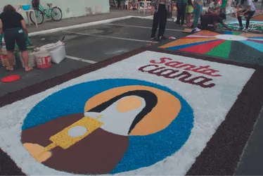 Imagem ilustrativa da imagem FOTOS E VÍDEOS | As belezas dos tapetes de Corpus Christi pelo ES