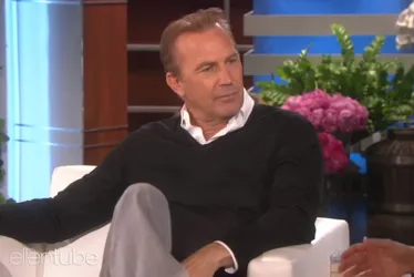Imagem ilustrativa da imagem Fã cai em golpe do falso Kevin Costner na Inglaterra
