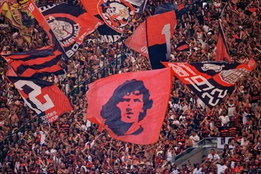 Imagem ilustrativa da imagem Victor Hugo fica fora de jogo e Flamengo se prepara para anúncio de Alcaraz