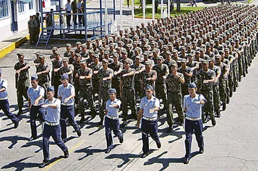 Imagem ilustrativa da imagem Forças Armadas vão permitir alistamento militar feminino pela 1ª vez em 2025