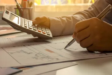 Imagem ilustrativa da imagem Fraude financeira: cirurgião plástico perde R$ 2 milhões