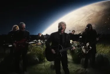 Imagem ilustrativa da imagem Gravadora do Bon Jovi é acusada de vender autógrafos falsos; entenda