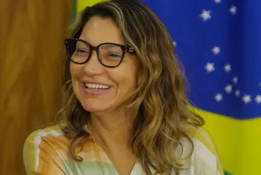 Imagem ilustrativa da imagem Janja atribui a 'machismo' a falta de gabinete de primeira-dama no Brasil