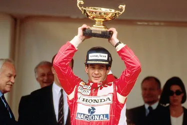 Imagem ilustrativa da imagem Inesquecível: 30 anos sem Ayrton Senna