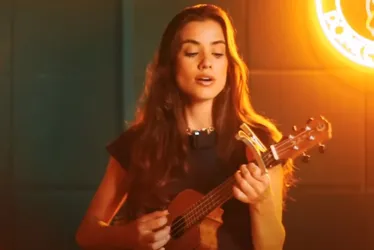 
          Imagem ilustrativa da imagem Isadora Pompeo apresenta o projeto completo “Tetelestai”
          