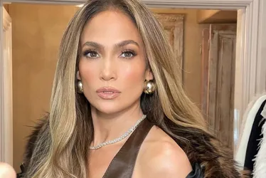 Imagem ilustrativa da imagem Jennifer Lopez cancela turnê em meio a rumores de separação do marido: 'Devastada'