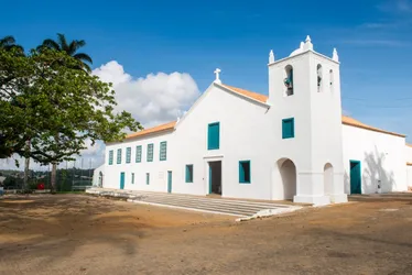 
          Imagem ilustrativa da imagem Jovens fazem caminhada em louvor a São José de Anchieta
          