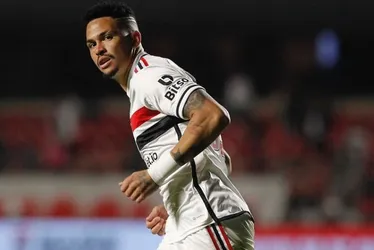 Imagem ilustrativa da imagem Luciano explica briga com Diniz durante partida: 'Ele não é meu treinador'