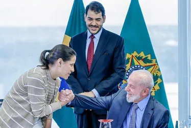 Imagem ilustrativa da imagem Lula anuncia “reparação” e R$ 1,7 bi para moradores de prédios-caixão de Pernambuco