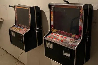 Imagem ilustrativa da imagem Máquinas caça-níquel são apreendidas dentro de bar em Viana