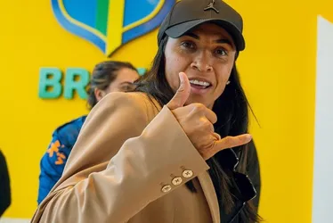 Imagem ilustrativa da imagem Marta se apresenta e seleção feminina fica completa para preparação para Paris-2024