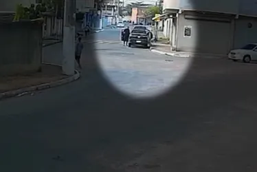 Imagem ilustrativa da imagem Mecânico tem arma apontada para cabeça durante assalto em Vila Velha