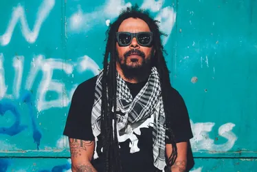 Imagem ilustrativa da imagem Noite de rock anos 90 com show de Marcelo Falcão