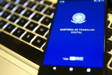 Imagem ilustrativa da imagem Nova regra do consignado abre caminho para fim do saque-aniversário do FGTS