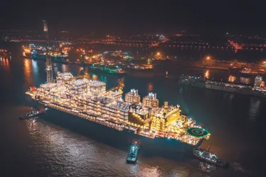Imagem ilustrativa da imagem Novo navio sai da China para produzir óleo no ES