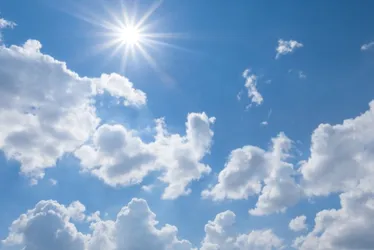 Imagem ilustrativa da imagem ES recebe alerta vermelho de onda de calor. Veja a lista de cidades
