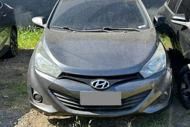 Imagem ilustrativa da imagem Operação da polícia apreende drogas e quatro carros em marmoraria na Serra